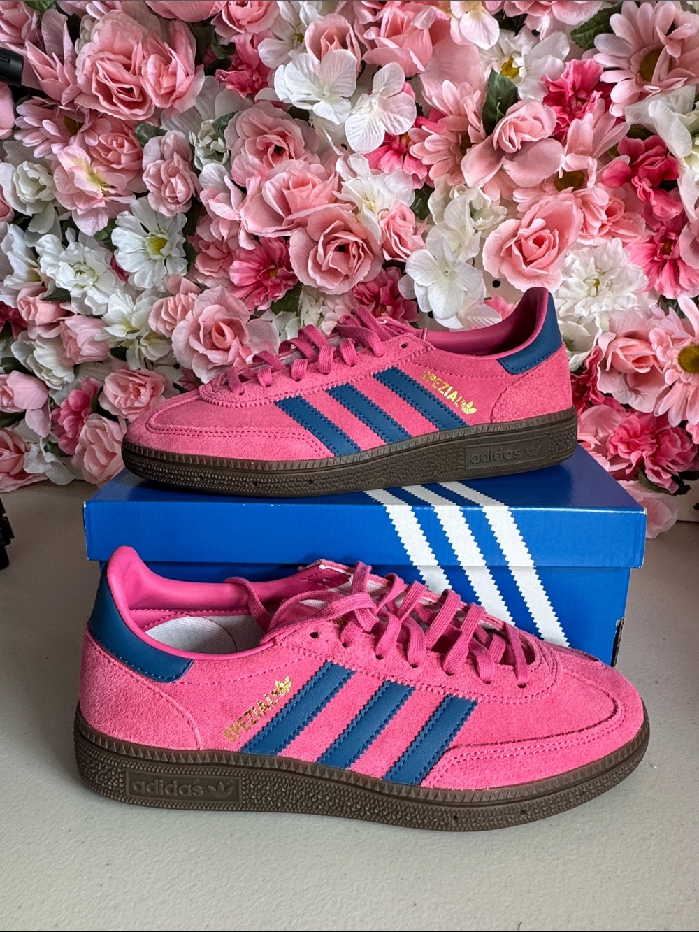 Adidas Handball Spezial J in pink and navy blue